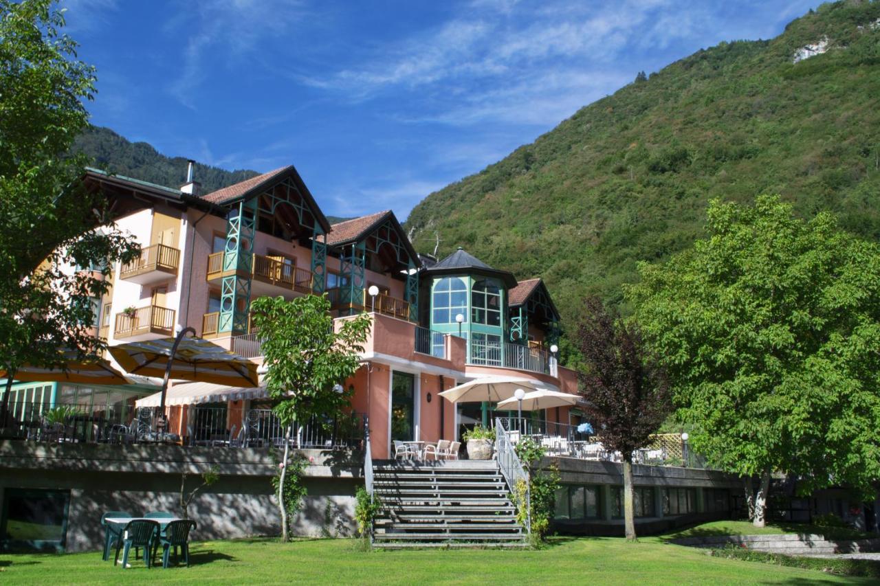 Club Hotel Tenno Esterno foto